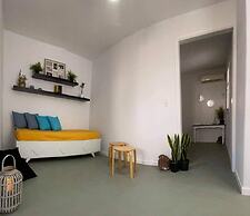 Sabbia Apartments 100m from Perissa Beach