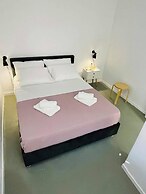 Sabbia Apartments 100m from Perissa Beach