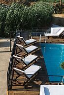 ---Ammira Mare--House near sea with pool