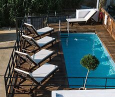 ---Ammira Mare--House near sea with pool