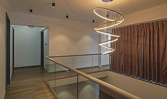 Treebo Atithi Comforts Inn