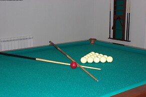Ani Resort