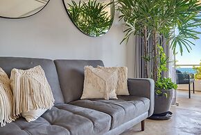 Maxwell Collection Romantic Zone