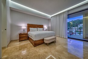 Maxwell Collection Romantic Zone