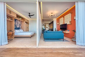 Maxwell Collection Romantic Zone