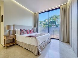 Maxwell Collection Romantic Zone