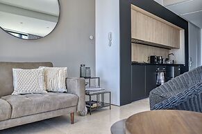 Maxwell Collection Romantic Zone