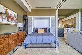 Maxwell Collection Romantic Zone