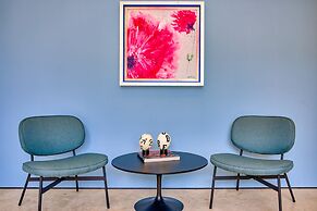 Maxwell Collection Romantic Zone