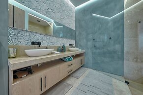 Maxwell Collection Romantic Zone