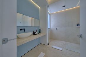 Maxwell Collection Romantic Zone