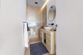 Maxwell Collection Romantic Zone