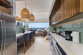 Maxwell Collection Romantic Zone