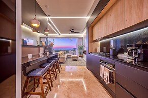 Maxwell Collection Romantic Zone