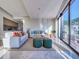 Maxwell Collection Romantic Zone
