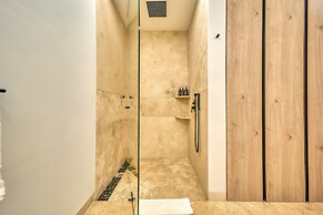 Maxwell Collection Romantic Zone