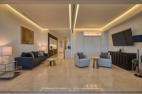 Maxwell Collection Romantic Zone