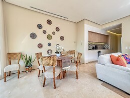 Maxwell Collection Romantic Zone