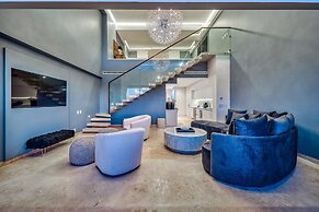 Maxwell Collection Romantic Zone