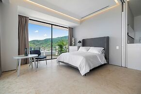 Maxwell Collection Romantic Zone