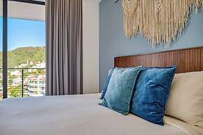 Maxwell Collection Romantic Zone