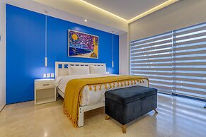 Maxwell Collection Romantic Zone