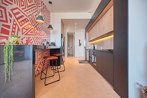 Maxwell Collection Romantic Zone