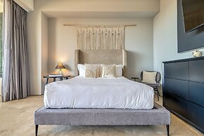 Maxwell Collection Romantic Zone