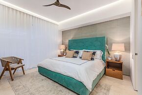 Maxwell Collection Romantic Zone