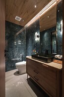 La Passion Premium  Cau Go Hotel