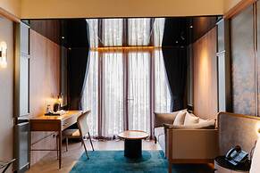 La Passion Premium  Cau Go Hotel