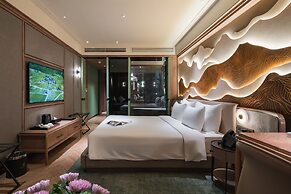 La Passion Premium  Cau Go Hotel