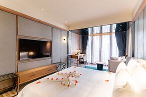 La Passion Premium  Cau Go Hotel