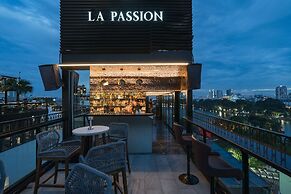 La Passion Premium  Cau Go Hotel