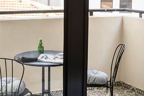 Stylish 2BD Bauhaus Apt w Balcony