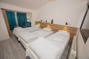 Blue Topas Otel