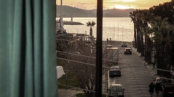 Blue Topas Otel
