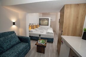 Blue Topas Otel