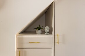 The Stratford Villas