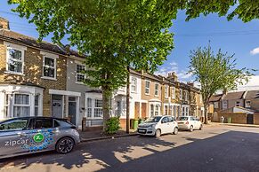 The Stratford Villas