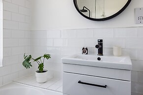 The Stratford Villas