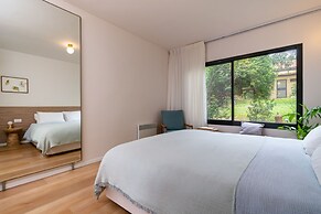 Slowness - Kibbutz Moran