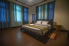 Bandarawela City Bungalow