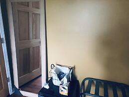 Peekskill Guesthouse