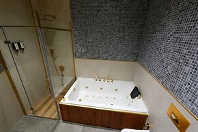 Taksim Bosphorus Hotel