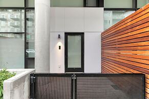 Urban Loft in Redmond Core