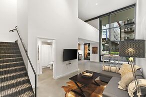 Urban Loft in Redmond Core