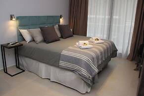 In House BA - College