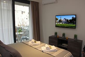 In House BA - College