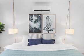 Views Seclusion & Cozy Island Comfort